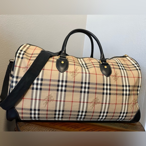 Burberrys Haymarket Check Travel Bag W Strap EUC! - Picture 10 of 16